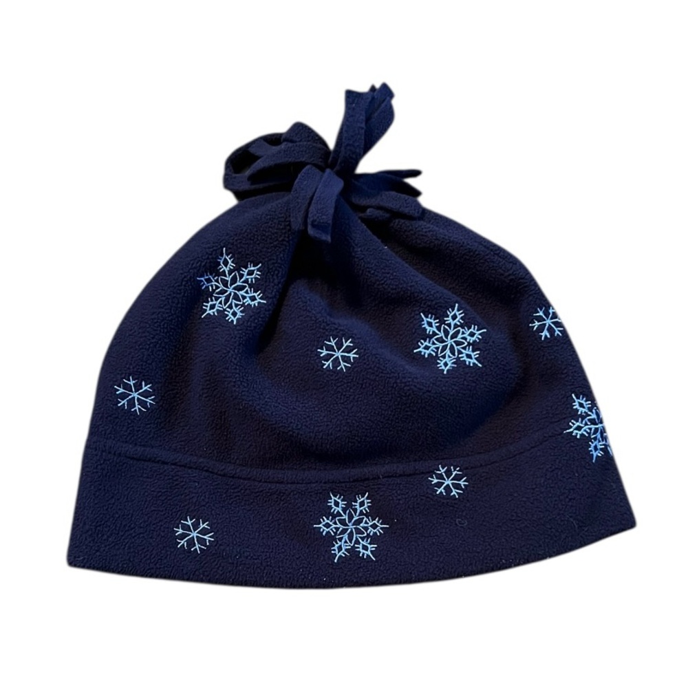 Outbrook Women's Navy Blue Snowflake Beanie